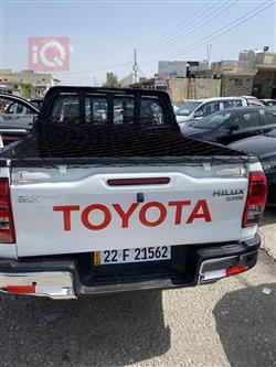 تويوتا هايلوكس